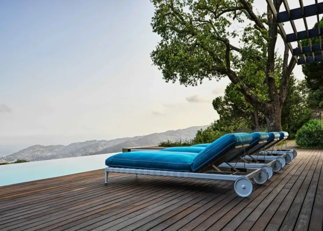 Atlante Daybed Outdoor – Flexform at Mesmetric