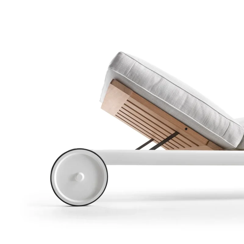 Atlante Daybed Outdoor – Flexform at Mesmetric
