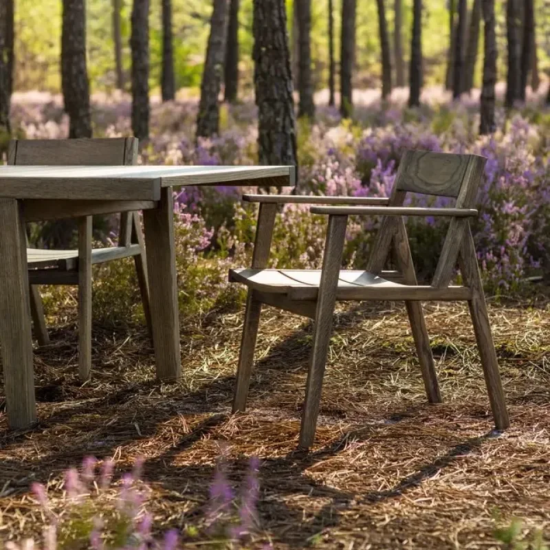 580 98.6°F Outdoor Dining Table – De La Espada at Mesmetric