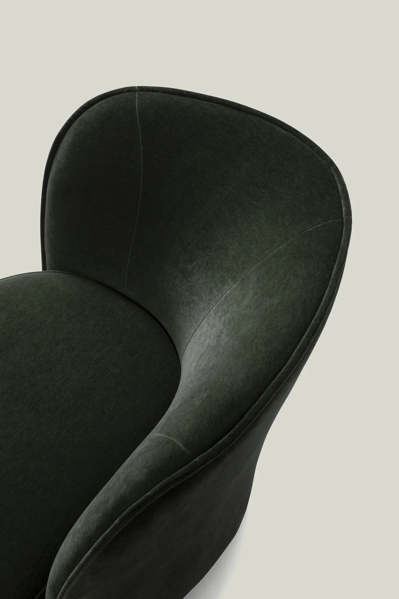 Aldora – Moooi at Mesmetric