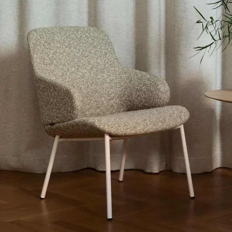 Amstelle easy chair – Swedese at Mesmetric