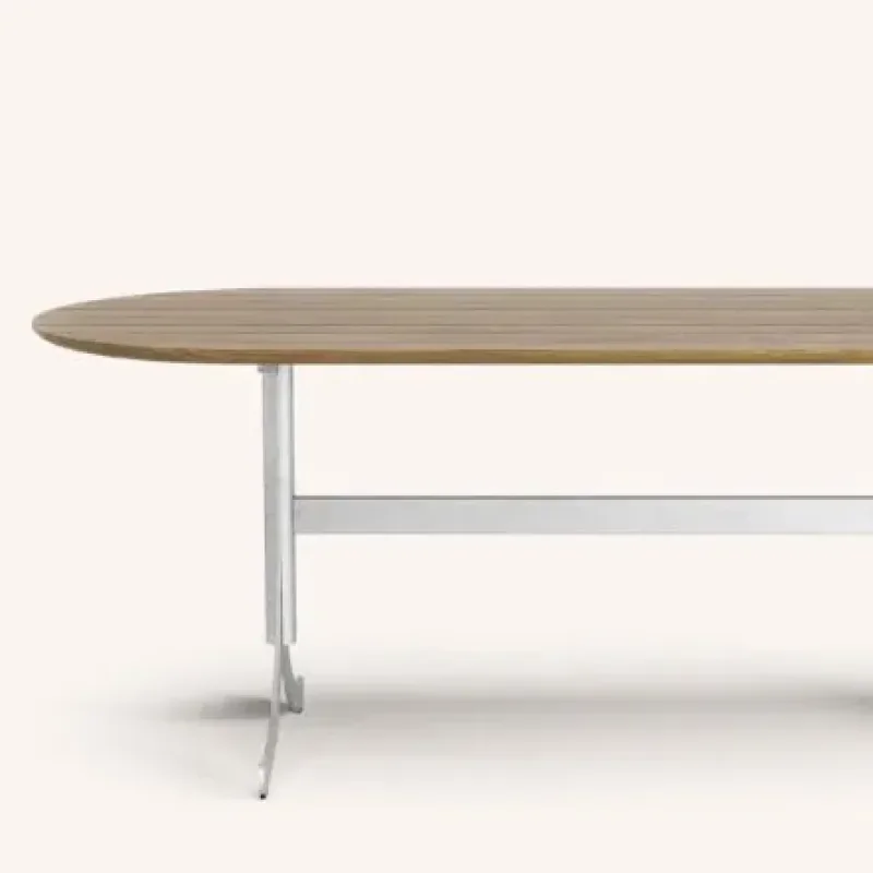 Atlas table outdoor – Swedese at Mesmetric