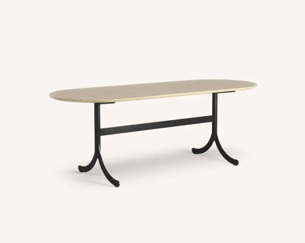 Atlas table round & oval - Swedese w Mesmetric