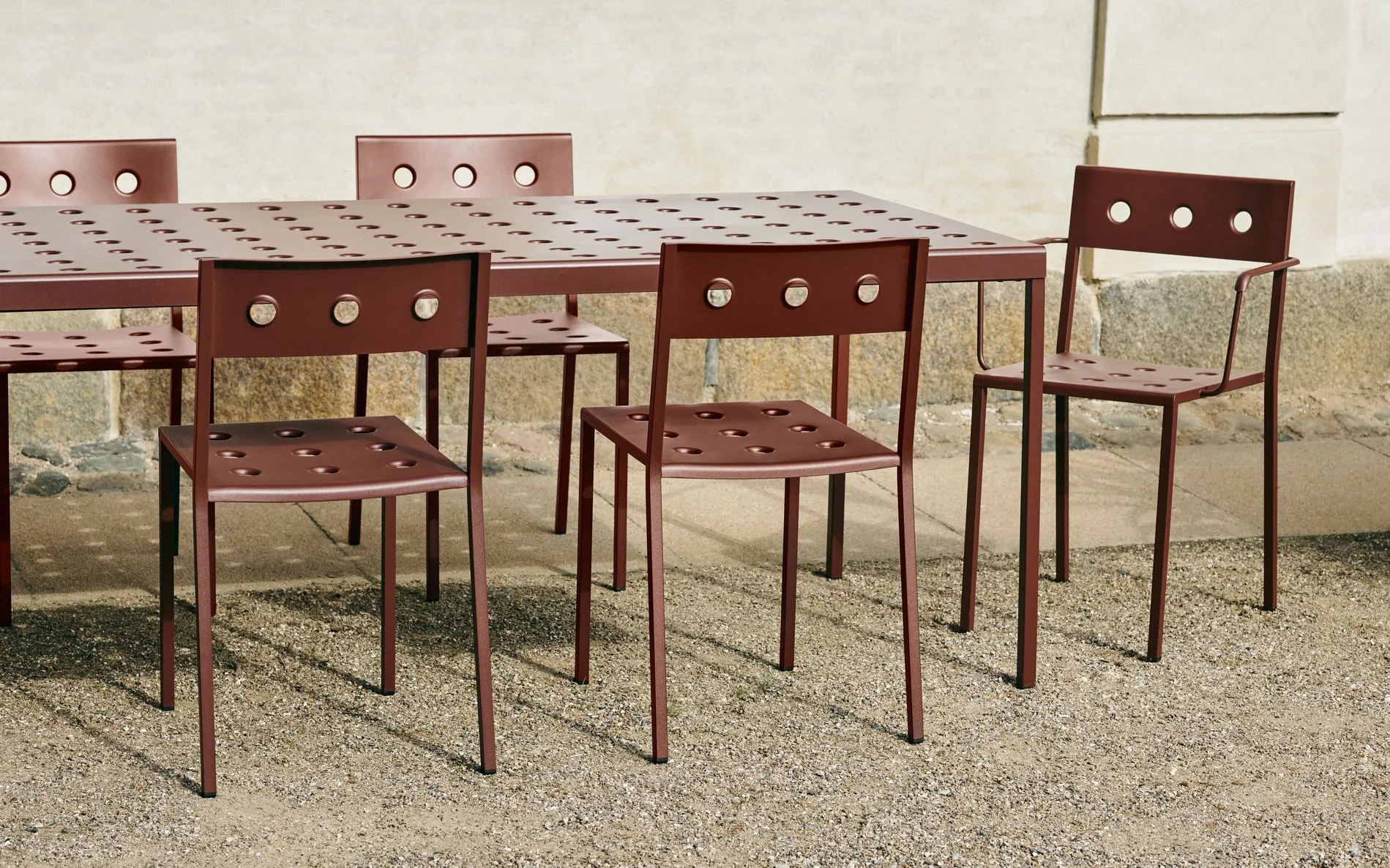 Balcony Table Outdoor – Hay at Mesmetric