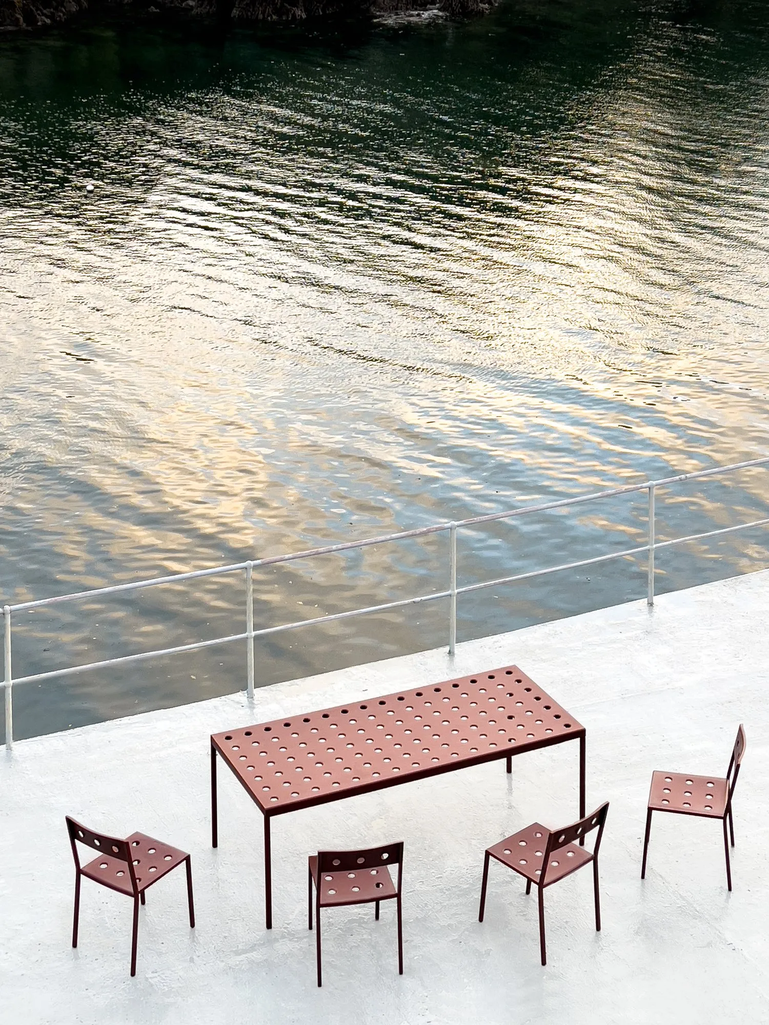 Balcony Table Outdoor – Hay at Mesmetric