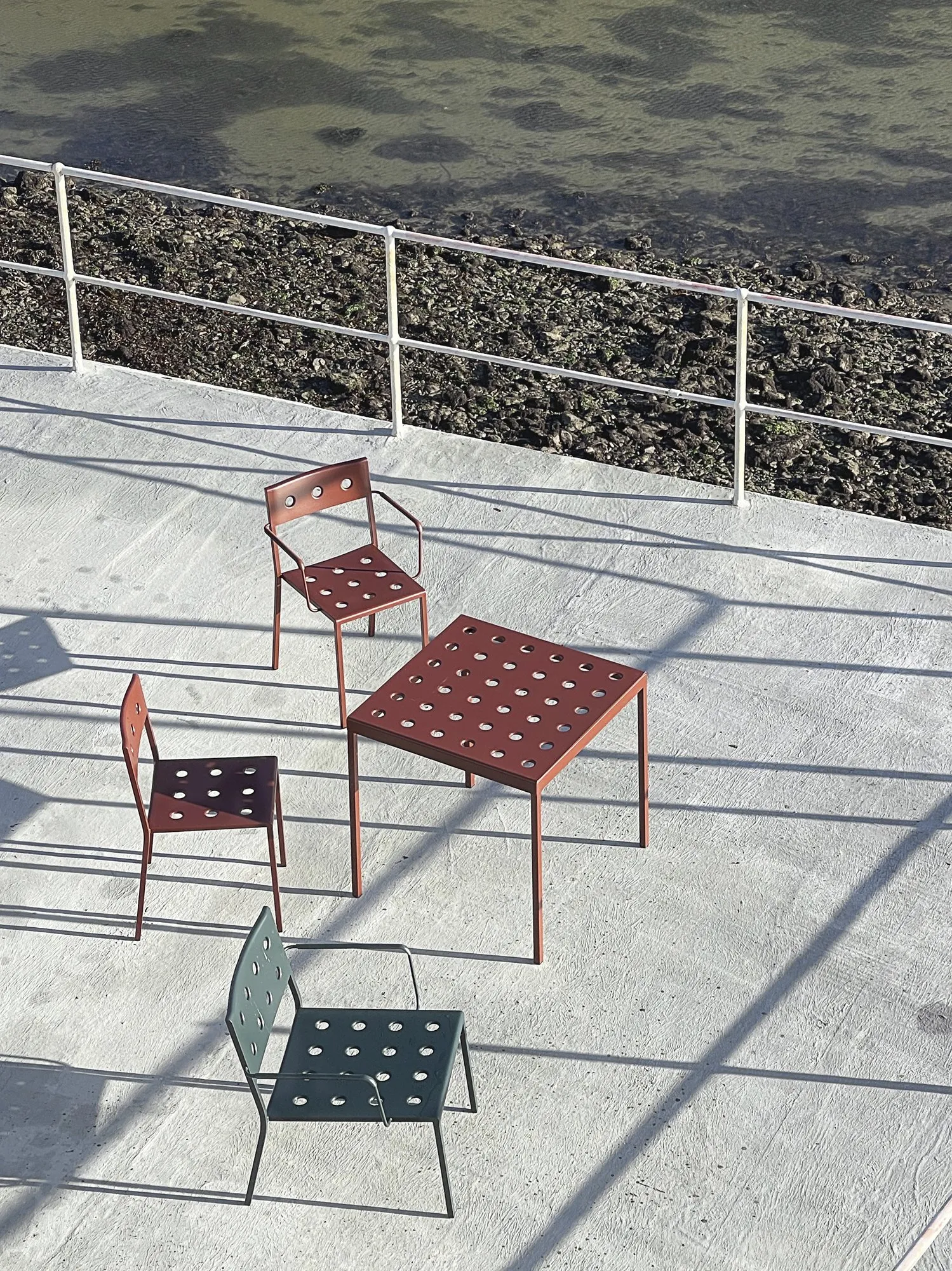 Balcony Table Outdoor – Hay at Mesmetric