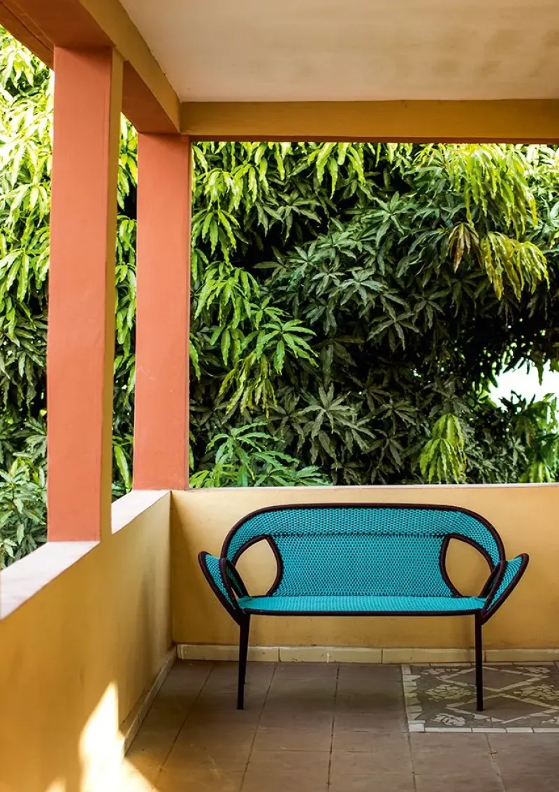 Banjooli Settee Outdoor - Moroso w Mesmetric