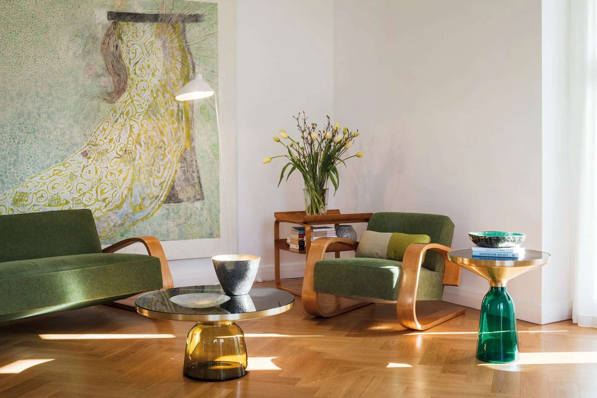 Bell Side Table - ClassiCon w Mesmetric