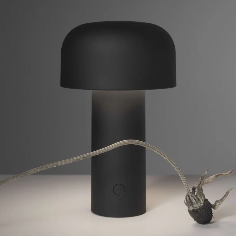 Bellhop Matte Black