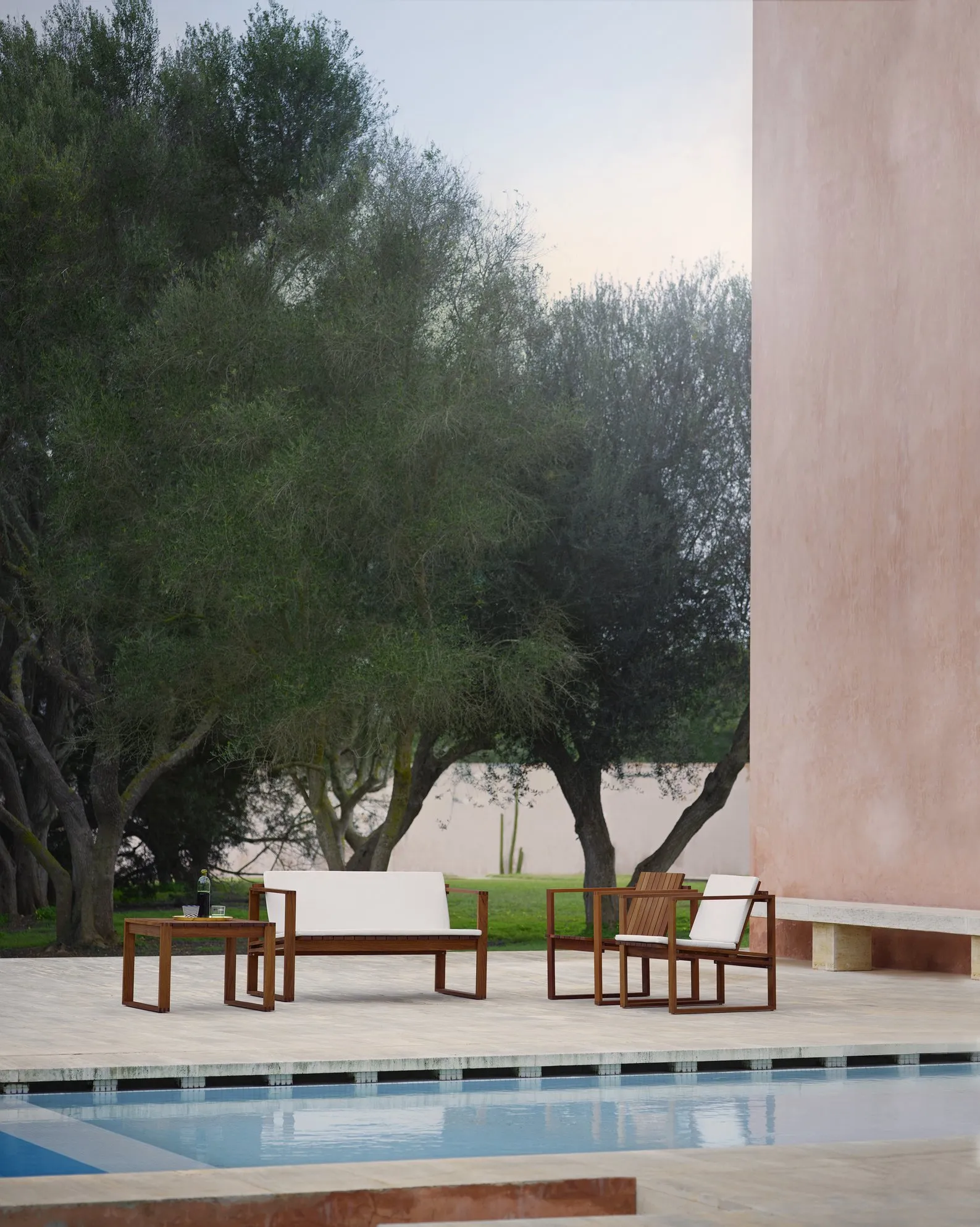 BK11 Lounge Indoor-outdoor - Carl Hansen w Mesmetric