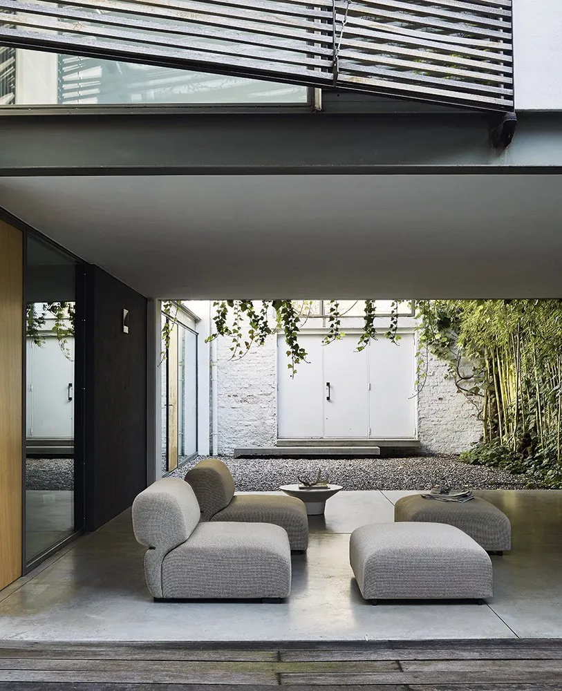 Butterfly Outdoor – B&B Italia Outdoor at Mesmetric