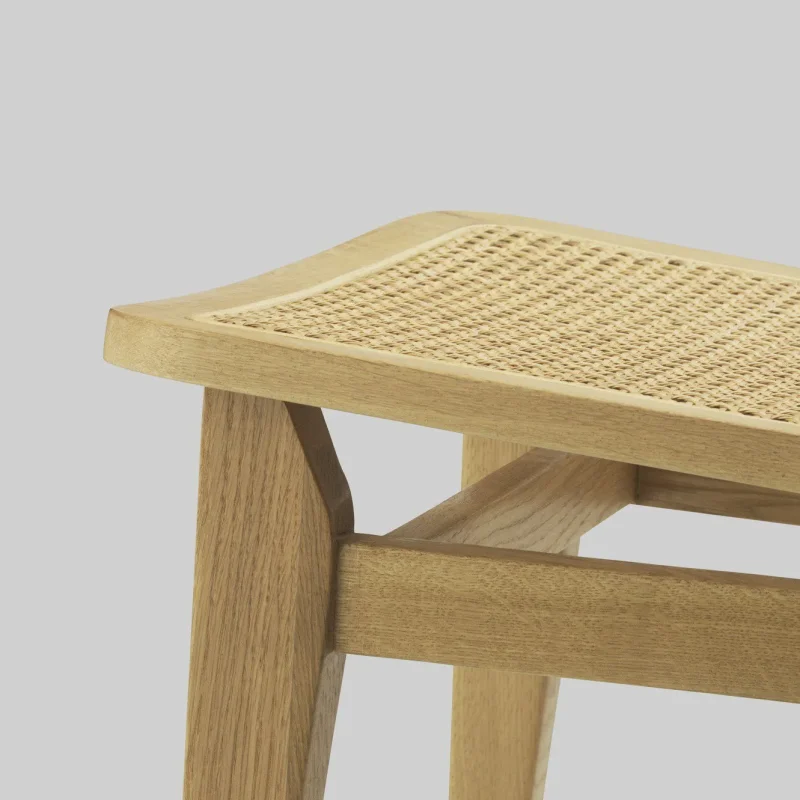 C-chair dining