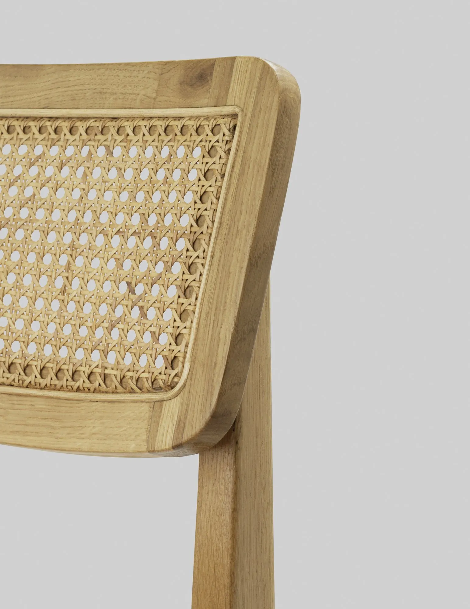 C-chair dining