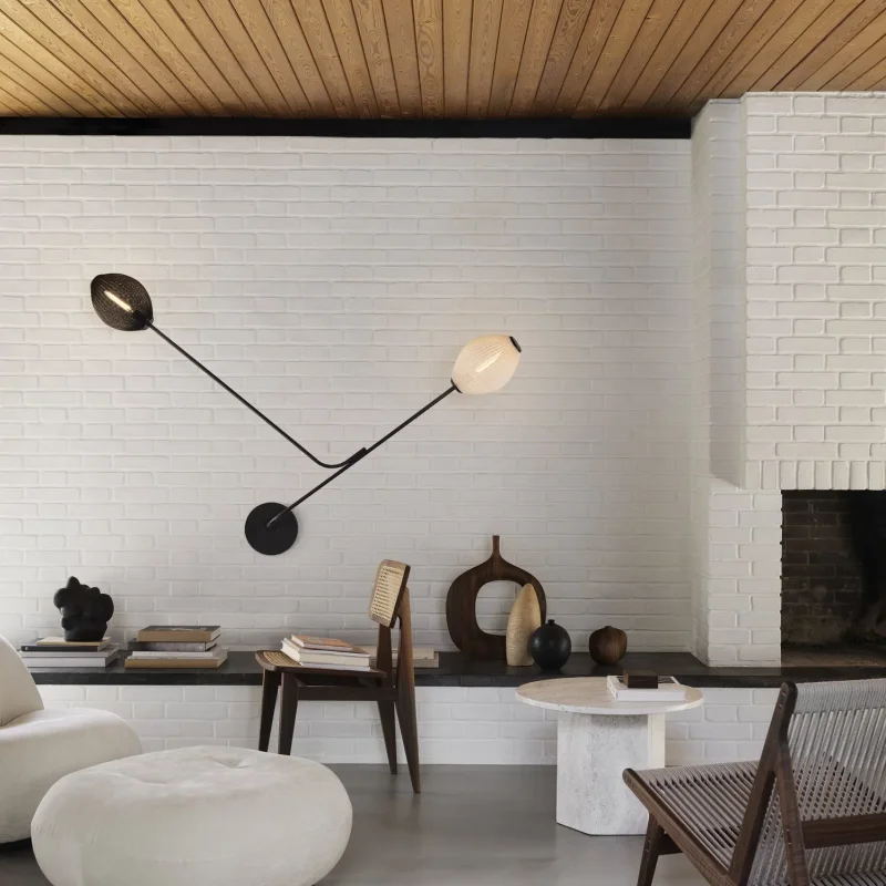 C-chair dining