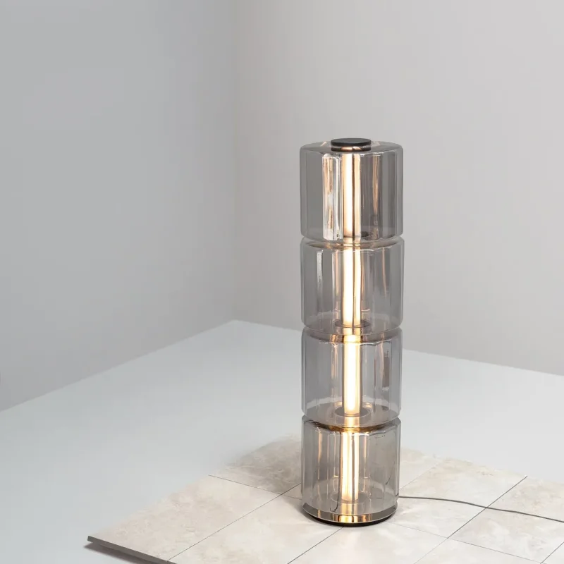 Column Floor - A-n-d w Mesmetric