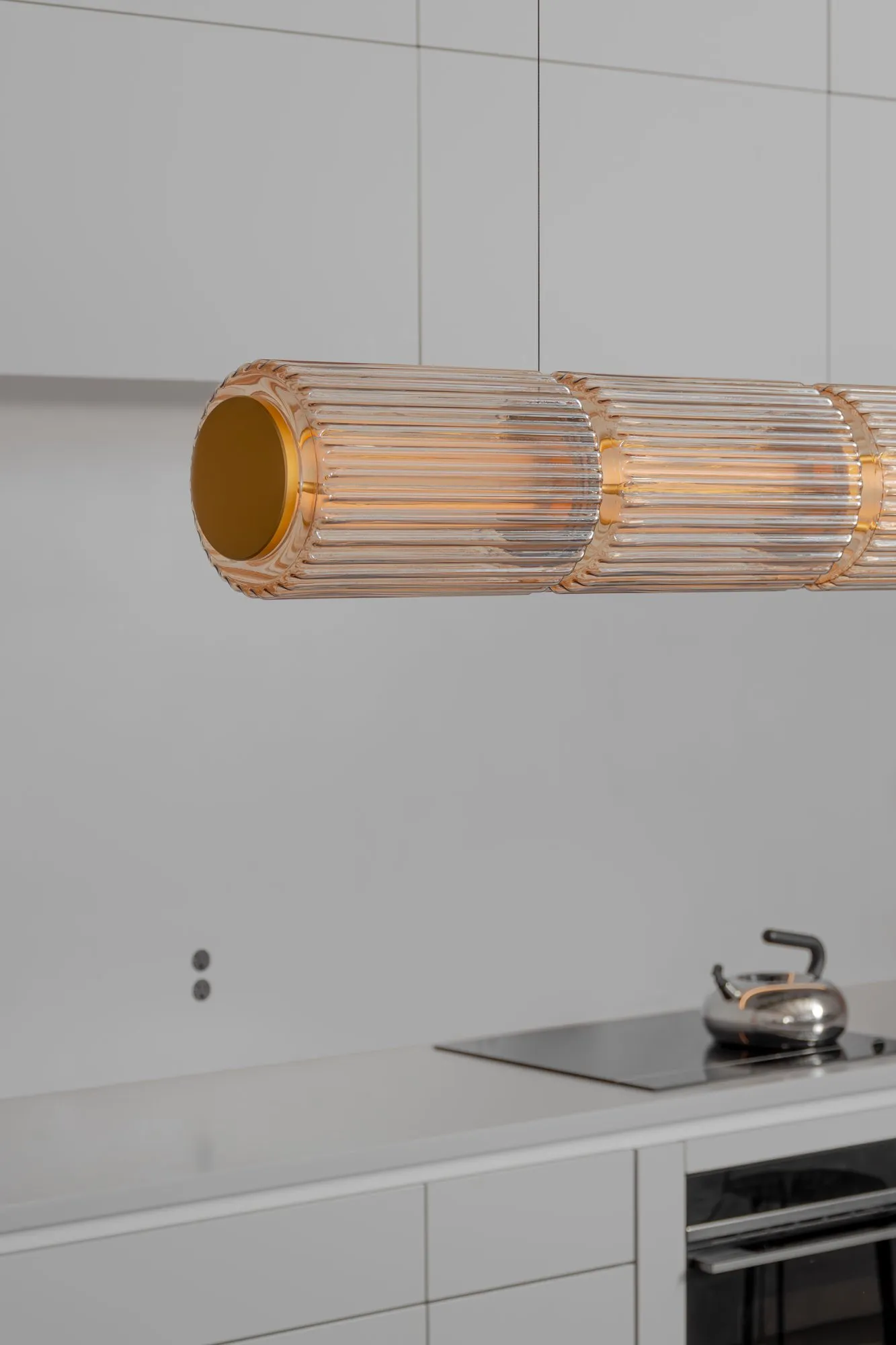 Column Horizontal - A-n-d w Mesmetric
