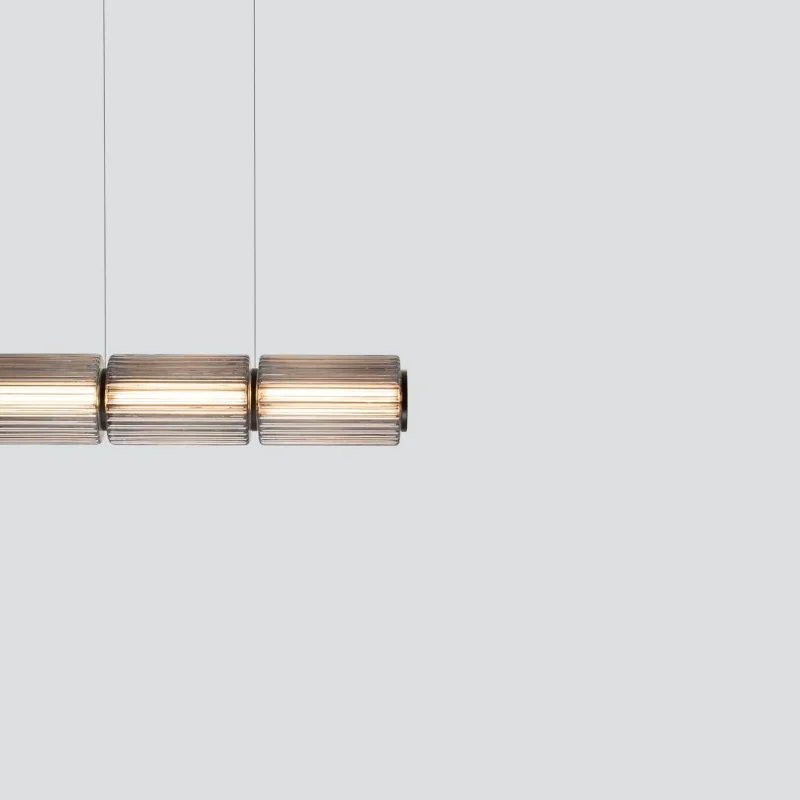 Column Horizontal - A-n-d w Mesmetric