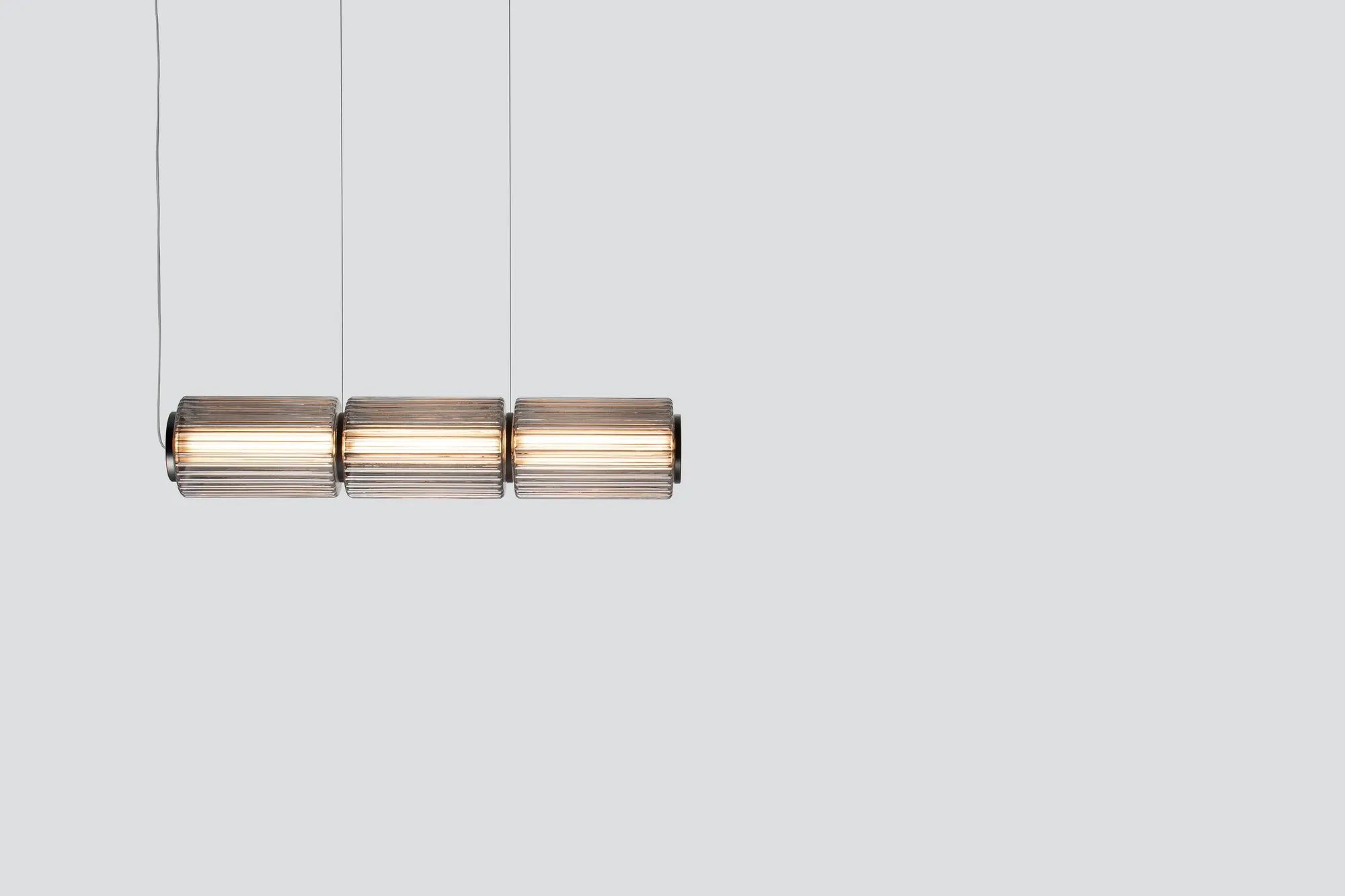Column Horizontal - A-n-d w Mesmetric