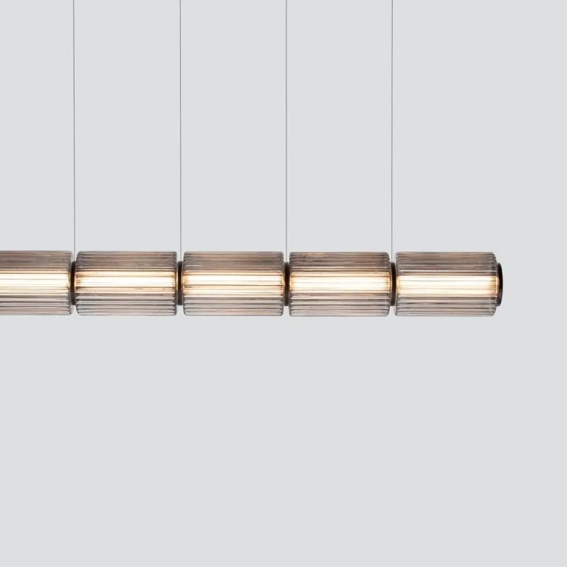 Column Horizontal - A-n-d w Mesmetric