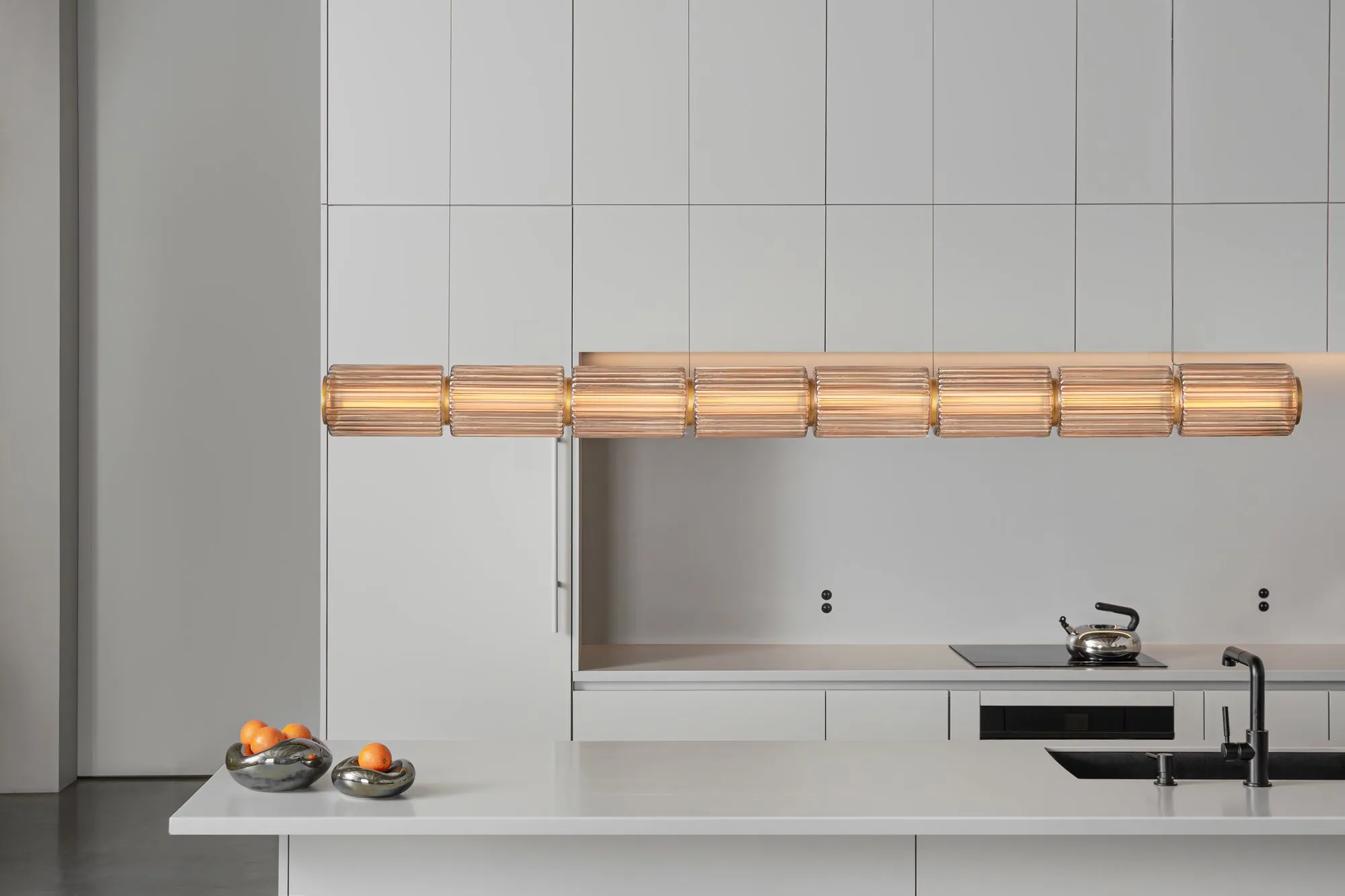 Column Horizontal - A-n-d w Mesmetric