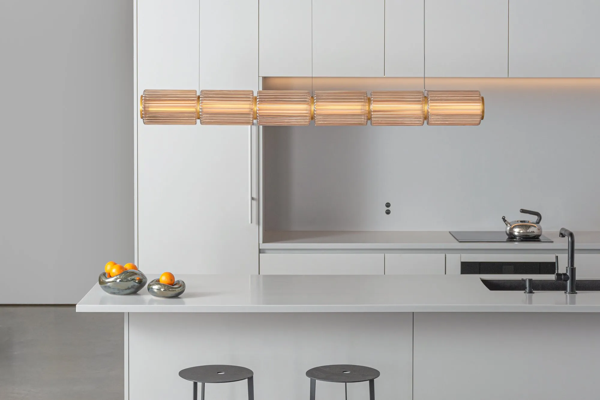 Column Horizontal - A-n-d w Mesmetric