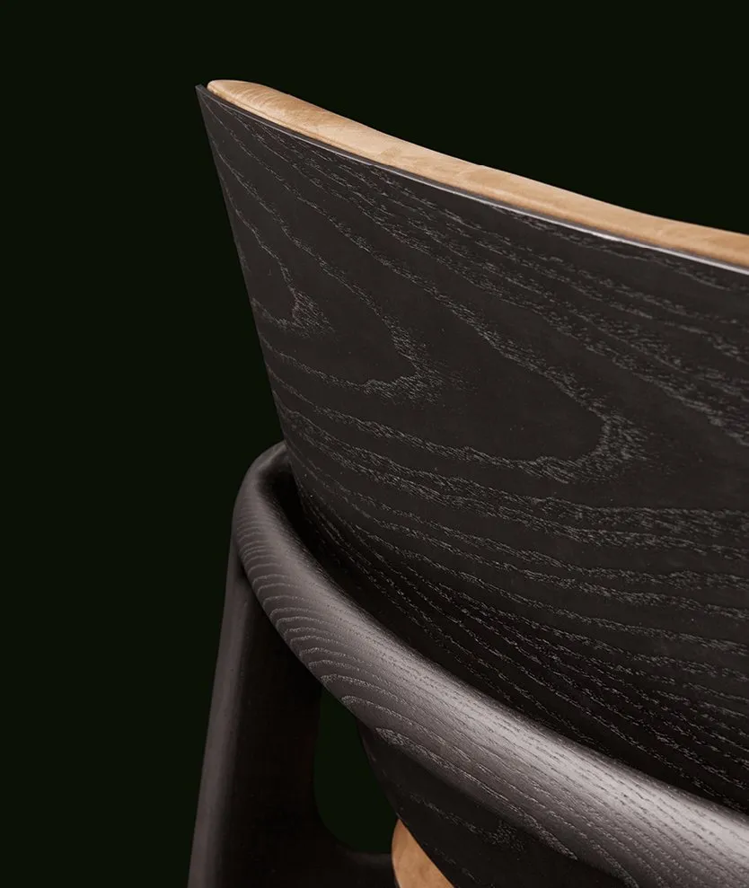 Curve – Poliform at Mesmetric