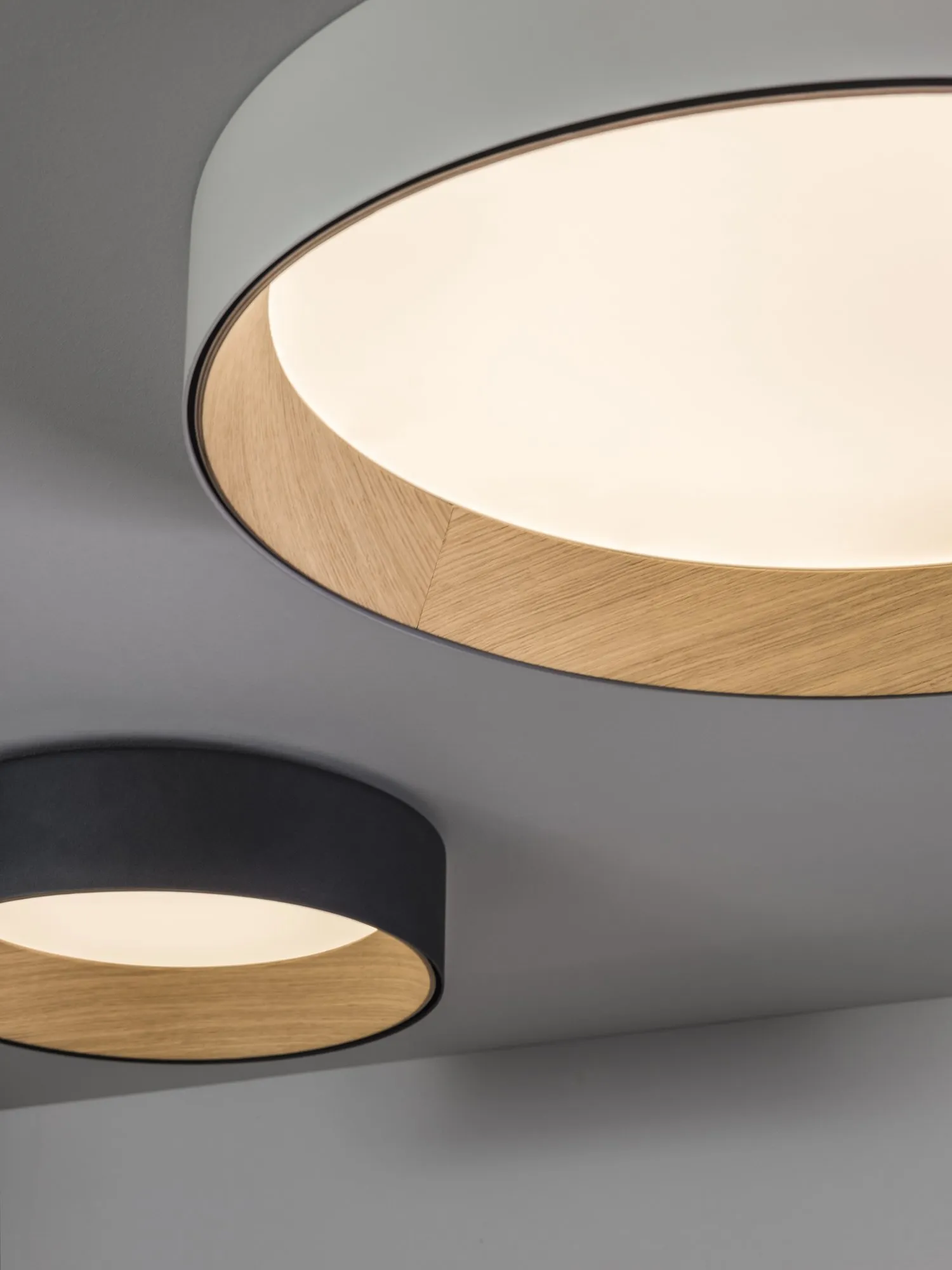 Duo 4870 & 4872 - Vibia w Mesmetric
