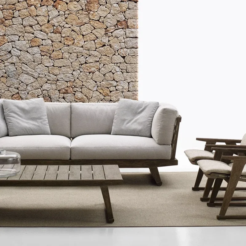 Gio Outdoor