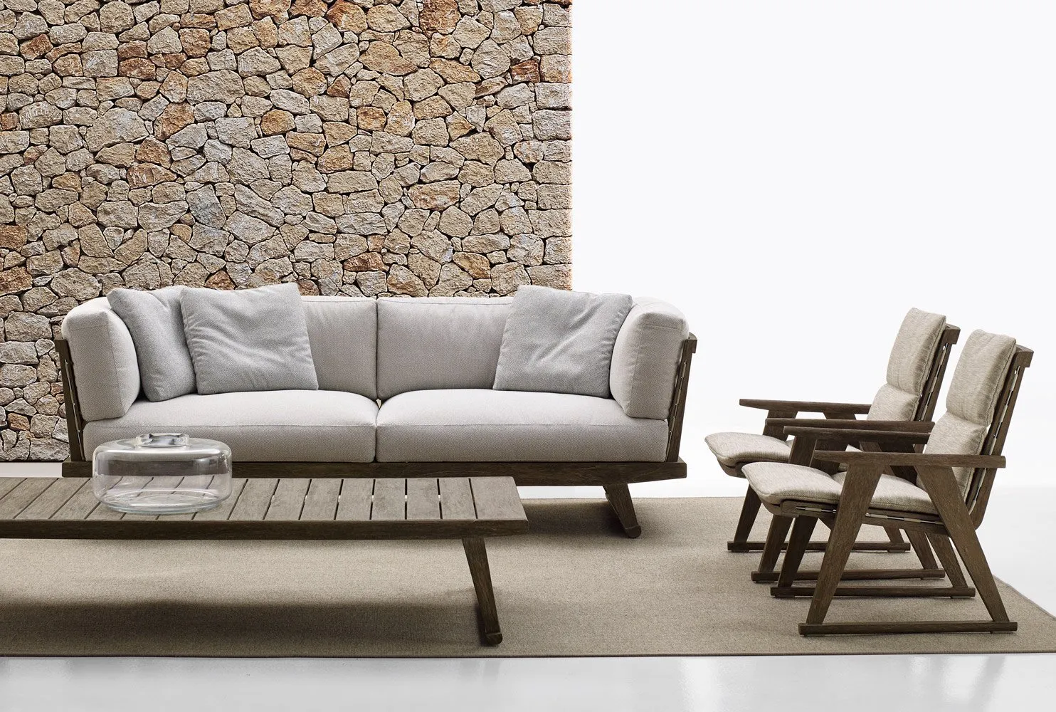 Gio Outdoor