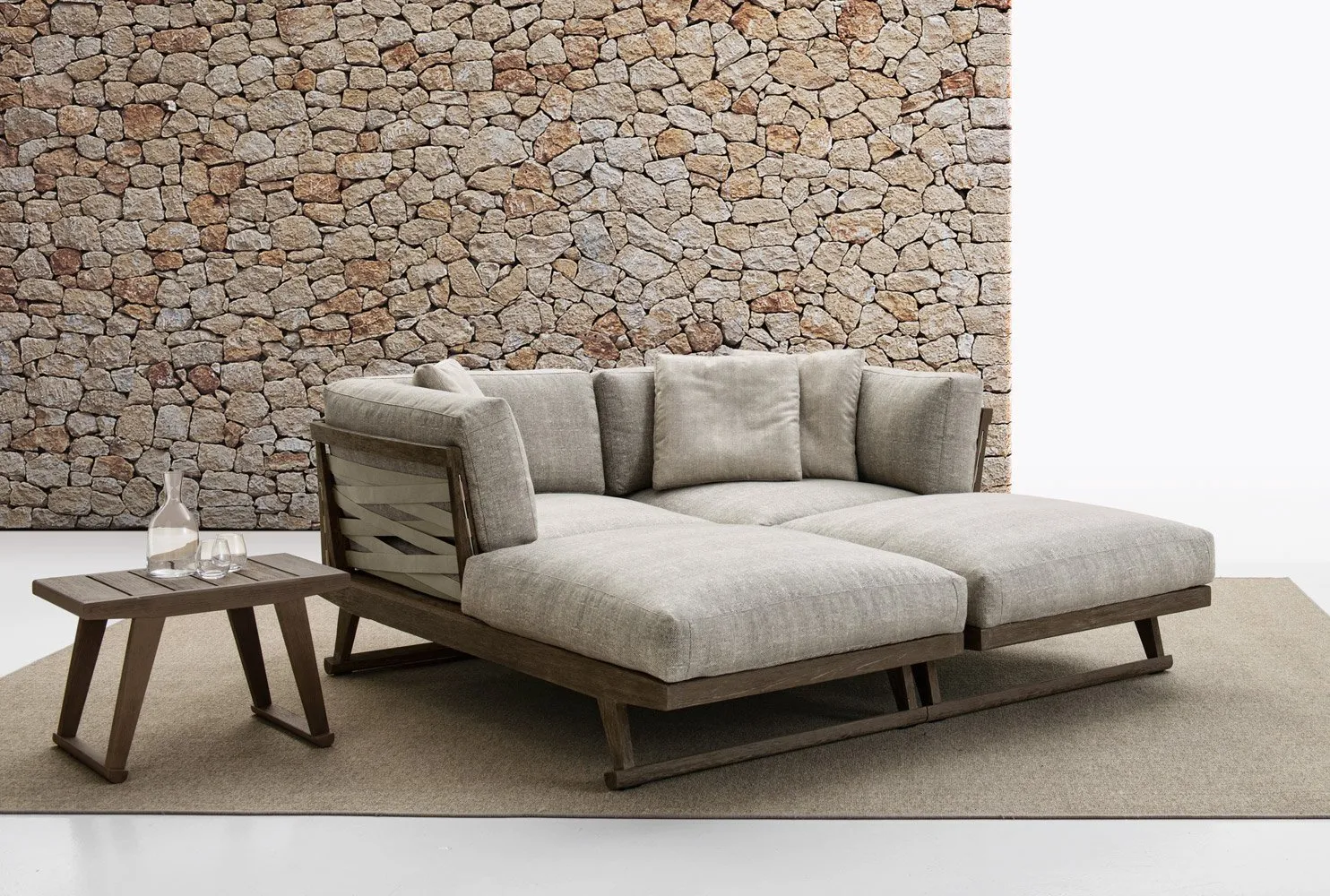 Gio Outdoor