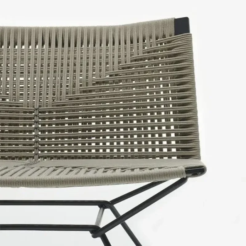 Neil Twist - MDF Italia w Mesmetric