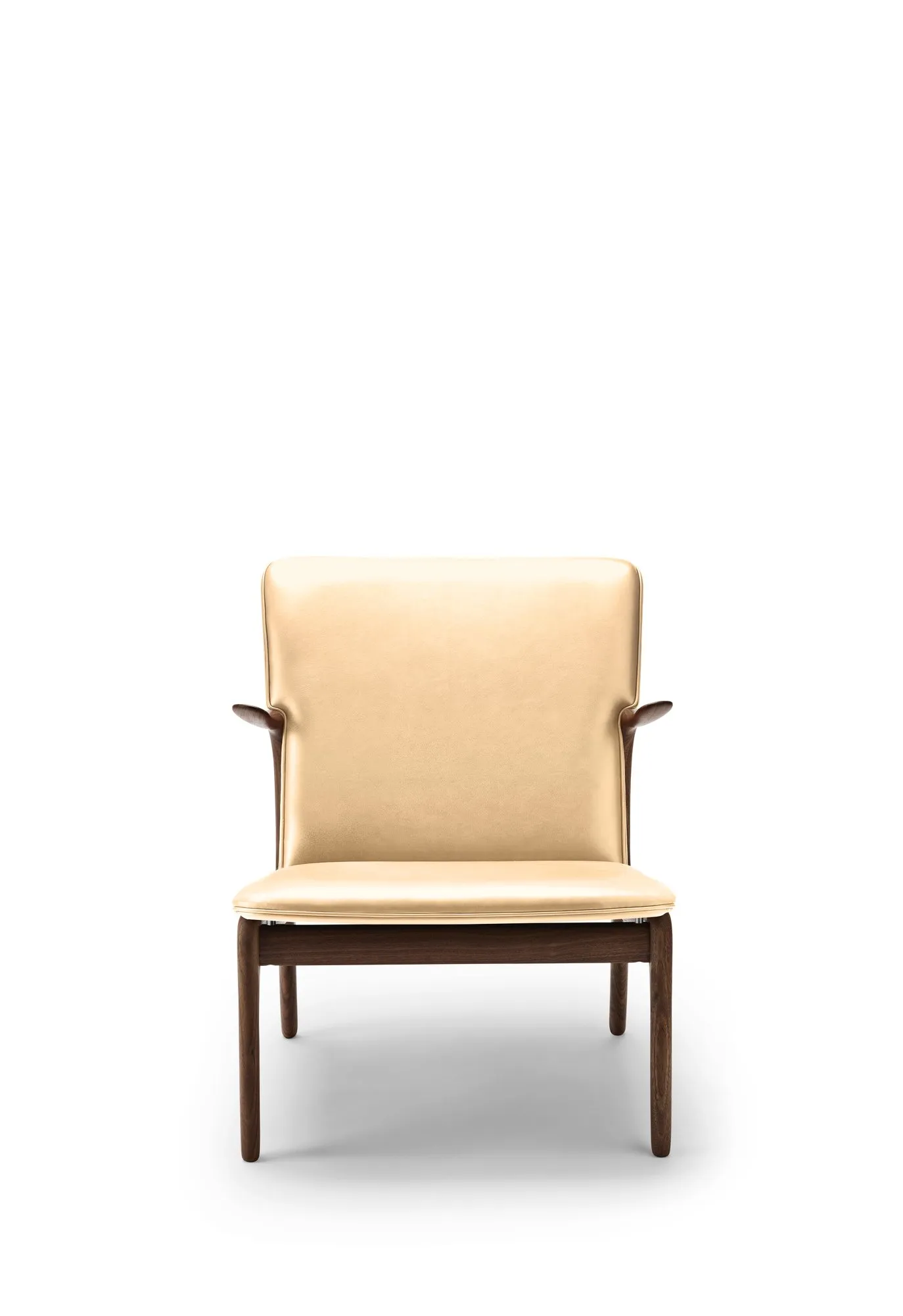 OW124 Beak Chair - Carl Hansen w Mesmetric