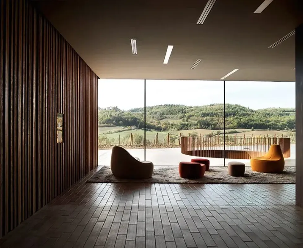 Saruyama Island Settee