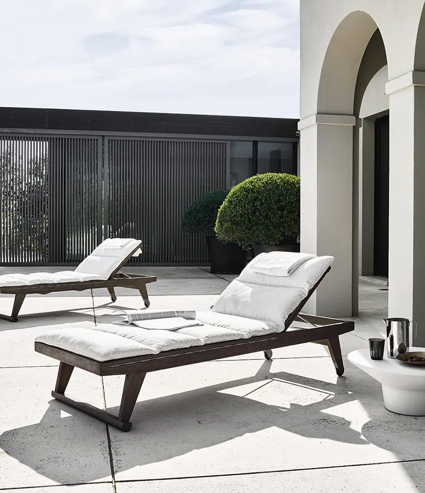 Springtime Outdoor - B&B Italia Outdoor w Mesmetric