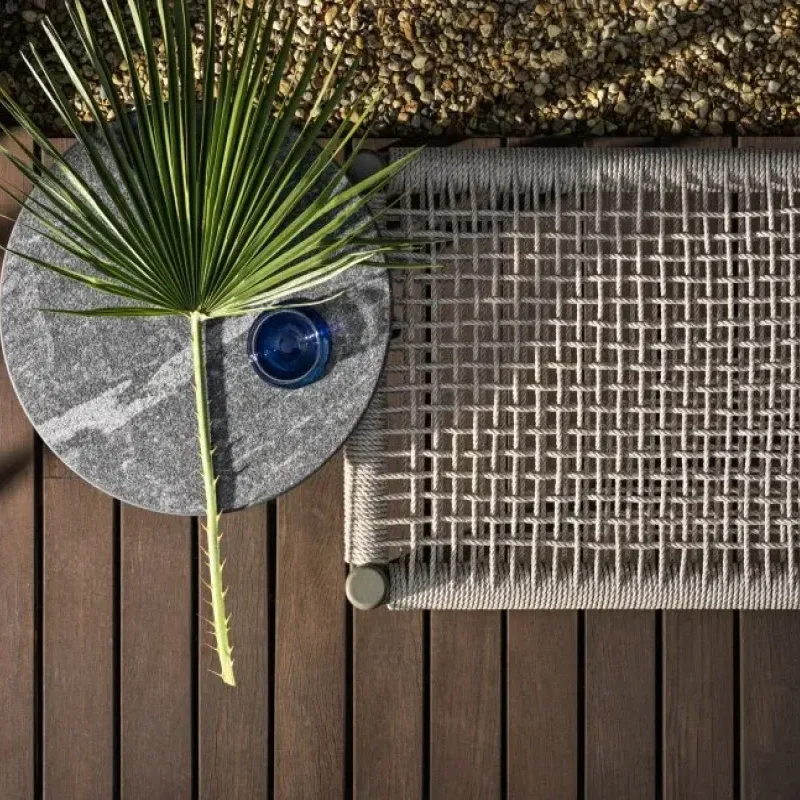 Tessa Bench Outdoor - Flexform w Mesmetric