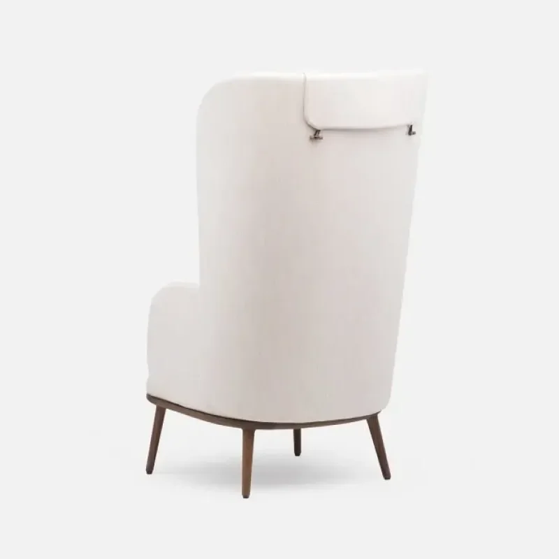105 Blanche Bergère – De La Espada at Mesmetric