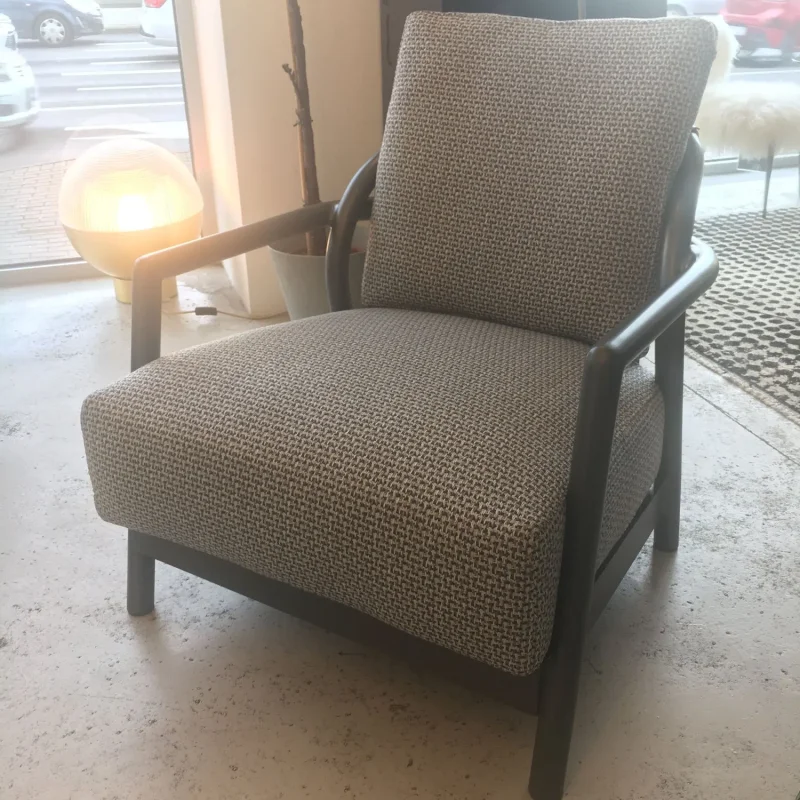 Alison – Flexform at Mesmetric