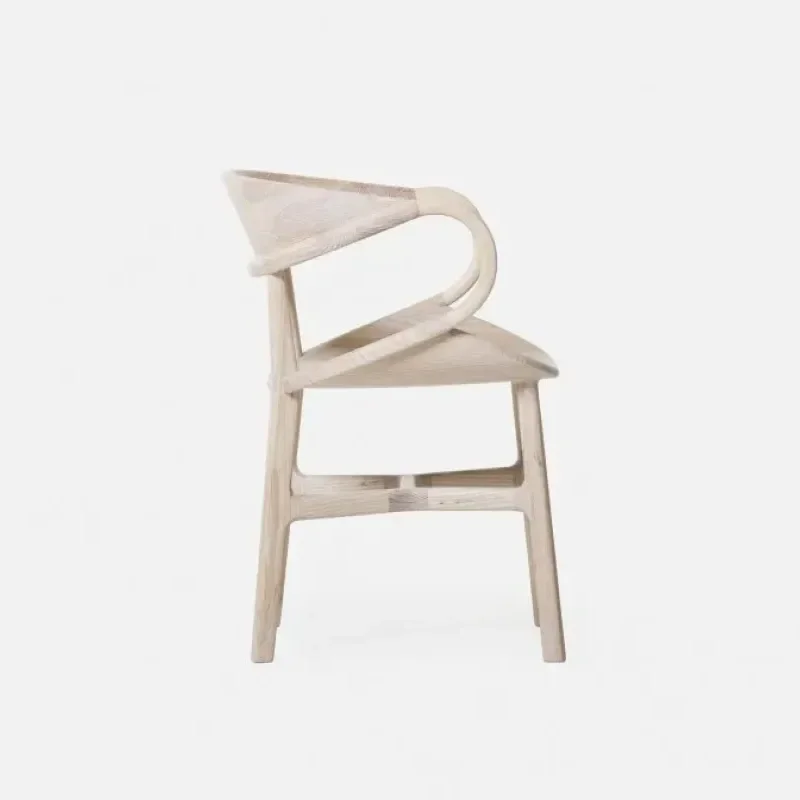 107 Vivien – De La Espada at Mesmetric