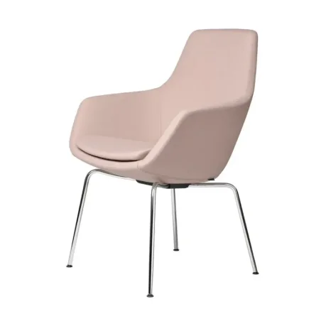 Little Giraffe™ 3201 – Fritz Hansen at Mesmetric