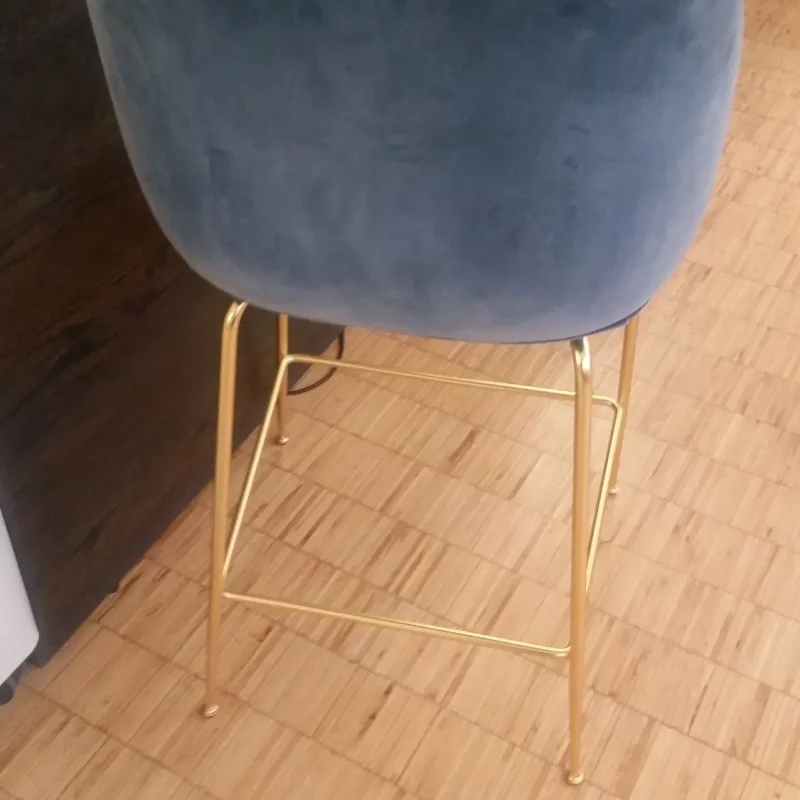 Beetle Conic Base – Gubi.dk at Mesmetric