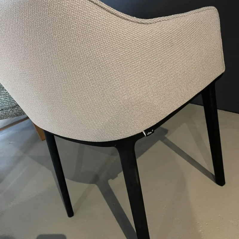 Softshell – Vitra at Mesmetric