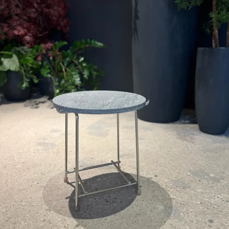 Any Day Small Table Round – Flexform at Mesmetric