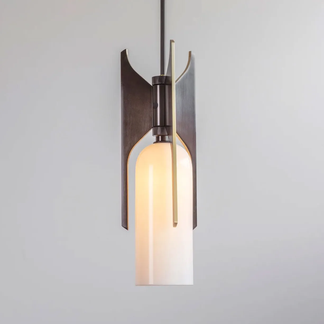 Pennon pendant - Bert Frank w Mesmetric