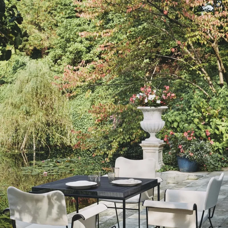 Tropique dining – Gubi.dk at Mesmetric