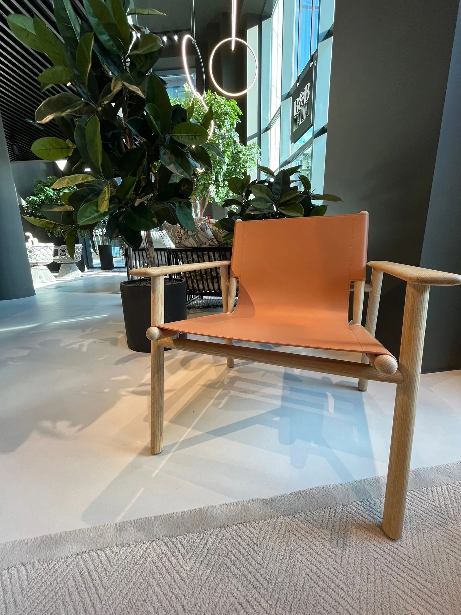 Cordoba Armchair – B&B Italia at Mesmetric