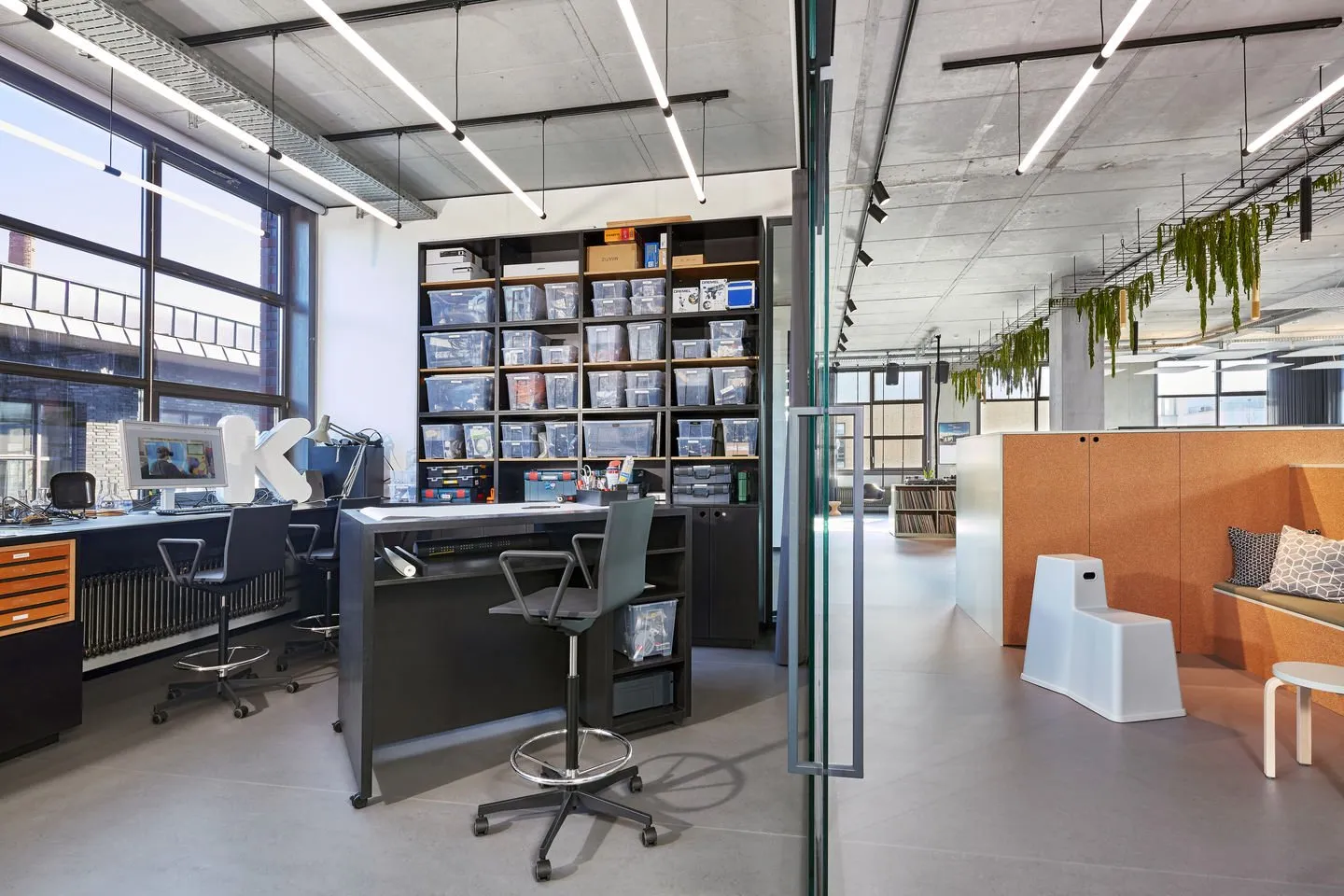 .04 Counter - Vitra w Mesmetric