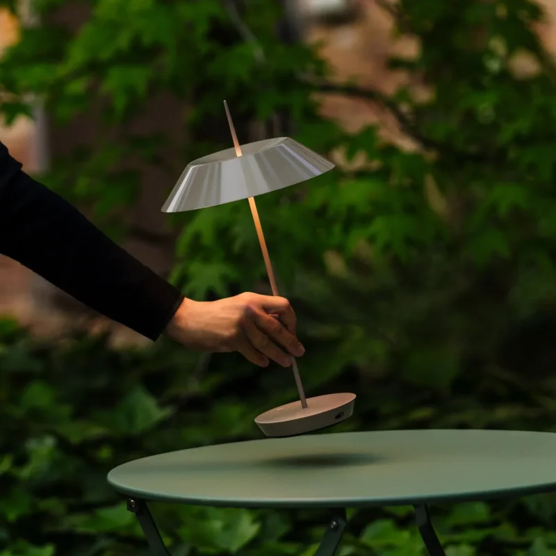 Mayfair Mini 5495 Portable - Vibia w Mesmetric