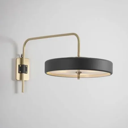 Revolve wall