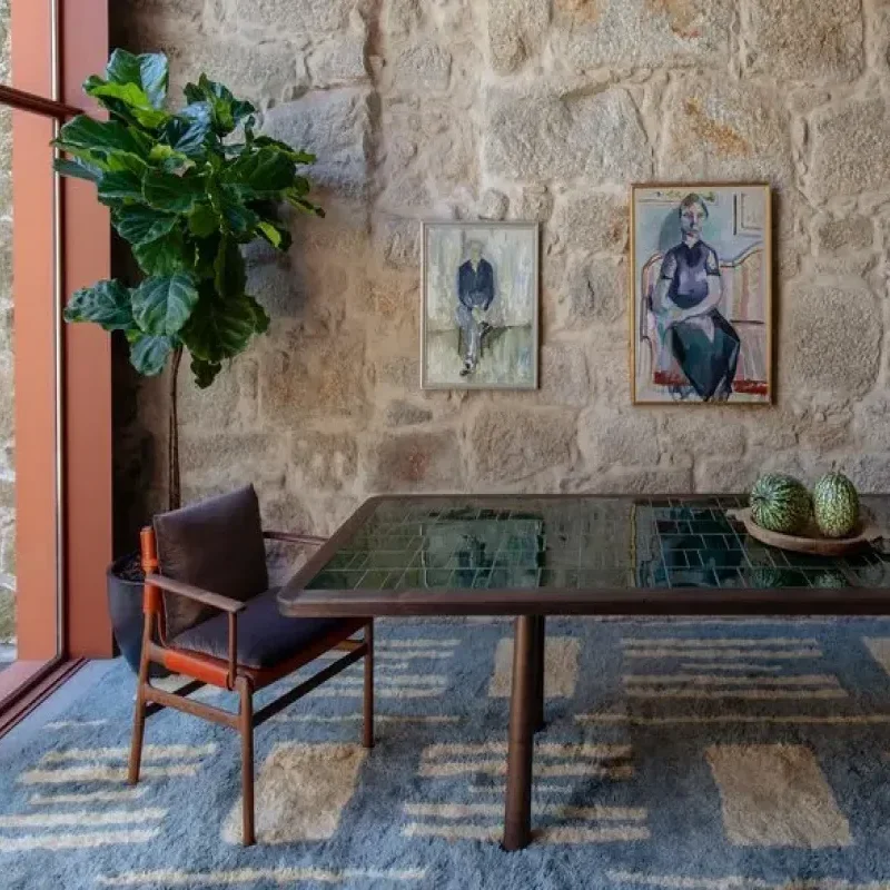 123S Sela Dining Armchair
