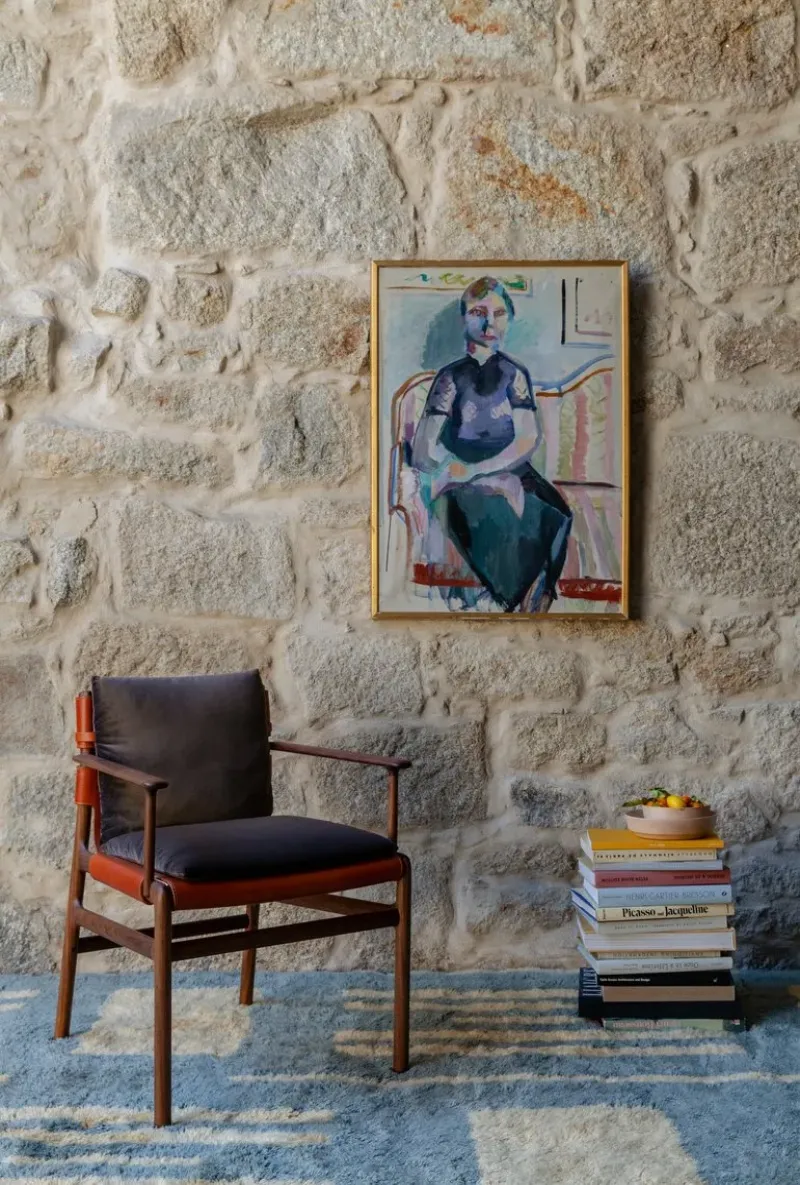 123S Sela Dining Armchair